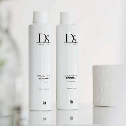 Sim Sensitive DS MEDIUM HOLD HAIRSPRAY Лак для волосся середньої фіксації фарбованого волосся, 300мл — Photo 5