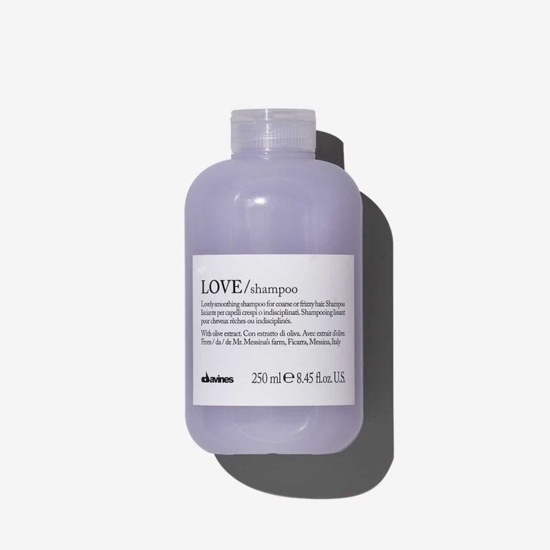 Davines LOVE Smoothing Shampoo Шампунь для розгладження неслухняного та хвилястого волосся, 250мл — Photo 2