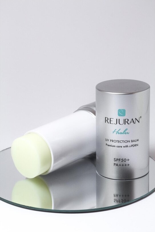 Rejuran Healer UV Protection Balm SPF50+, PA++++ Сонцезахисний стік для обличчя — Photo 5