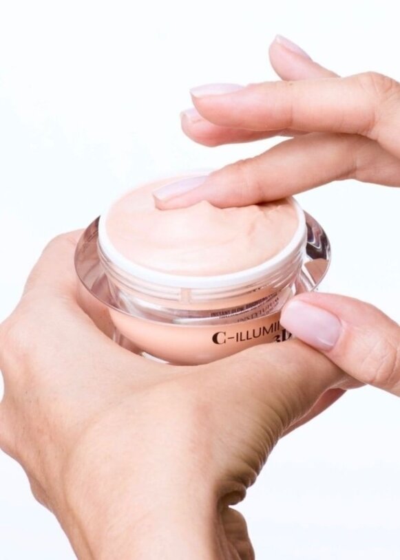 Instytutum C-Illuminating 3D Moisturizer Зволожуючий крем з ефектом сяяння, 50мл — Photo 3