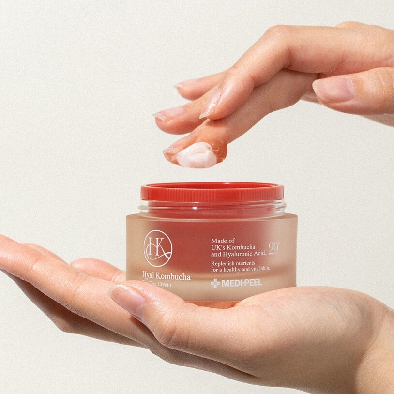 Medi Peel Hyal Kombucha Tea-Tox Cream Зволожуючий ампульний крем з комбучею, 50мл — Photo 6